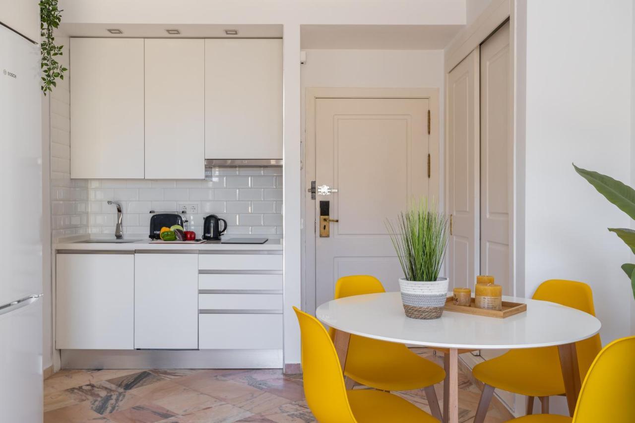 OleHolidays 225 Romana Playa junto al mar Marbella Bagian luar foto