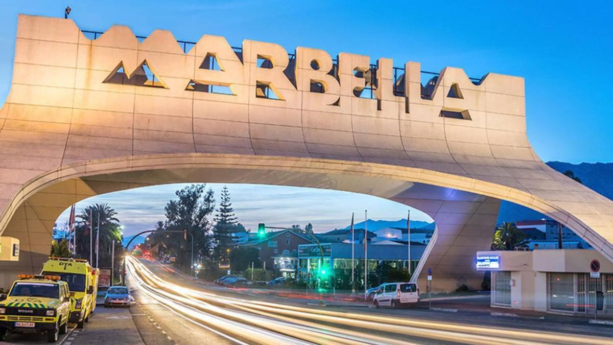 OleHolidays 225 Romana Playa junto al mar Marbella Bagian luar foto